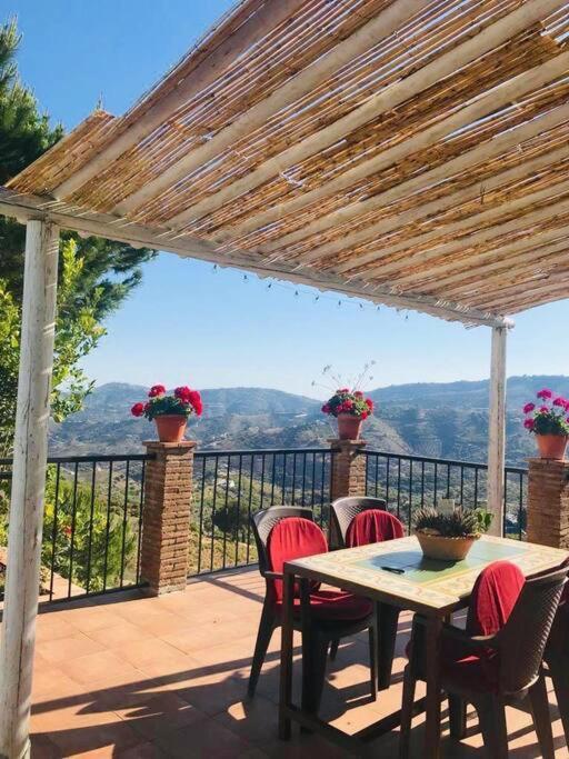 Holiday home En Con Piscina Y Jacuzzi Frigiliana